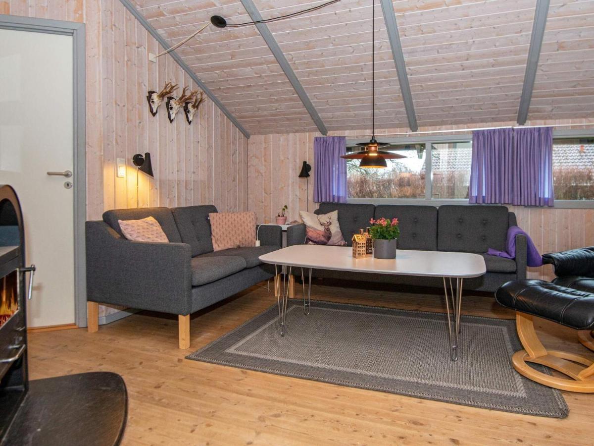 Four-Bedroom Holiday Home In Sydals 4 Viboge Exterior photo